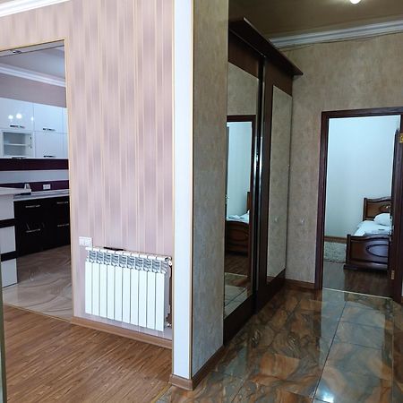 Rent Inn Yerevan On Arami Street المظهر الخارجي الصورة