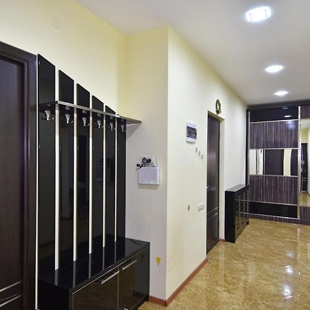 Rent Inn Yerevan On Arami Street المظهر الخارجي الصورة